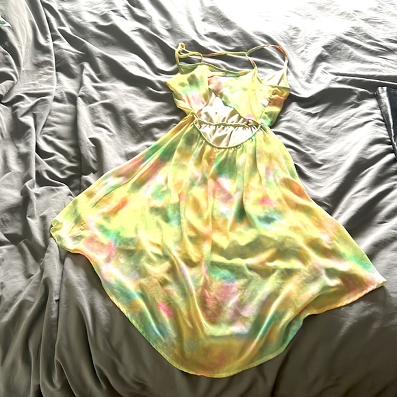 Lush Medium Watercolor Asymmetrical Backless Dress - Picture 2 of 2